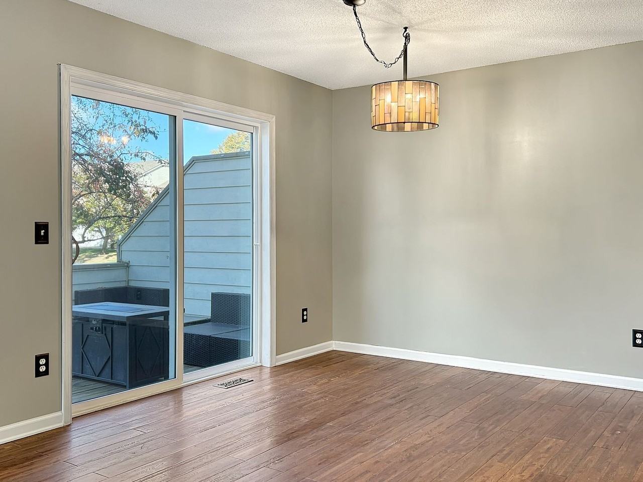 13821 Edgewood Ave - Photo 6 of 28