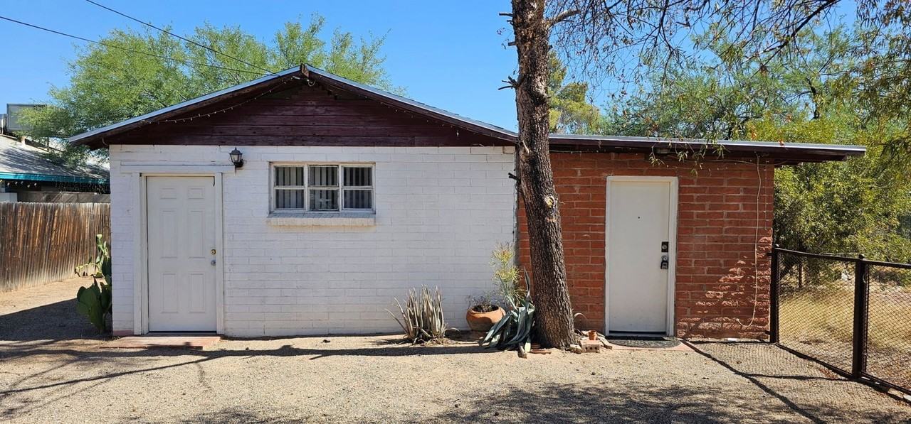 3441 N Mountain Ave #GUEST