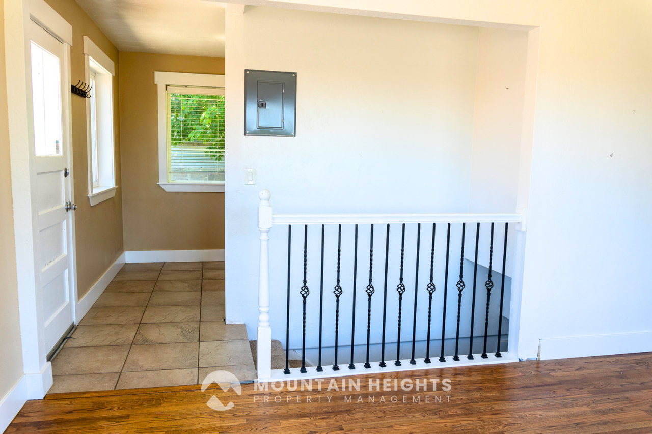 2949 South 2790 East Street - Photo 7 of 32
