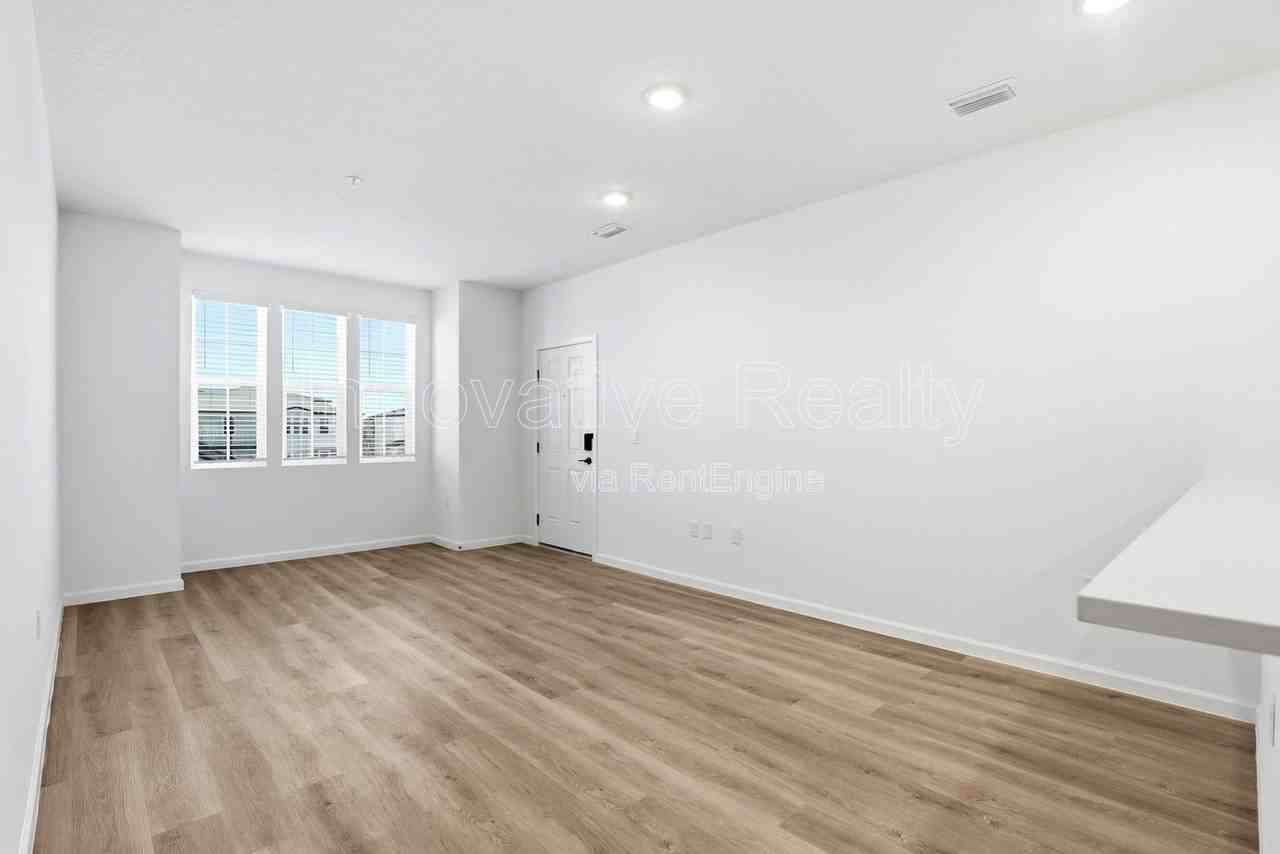 3075 Soldier City Way #103 - Photo 7 of 34
