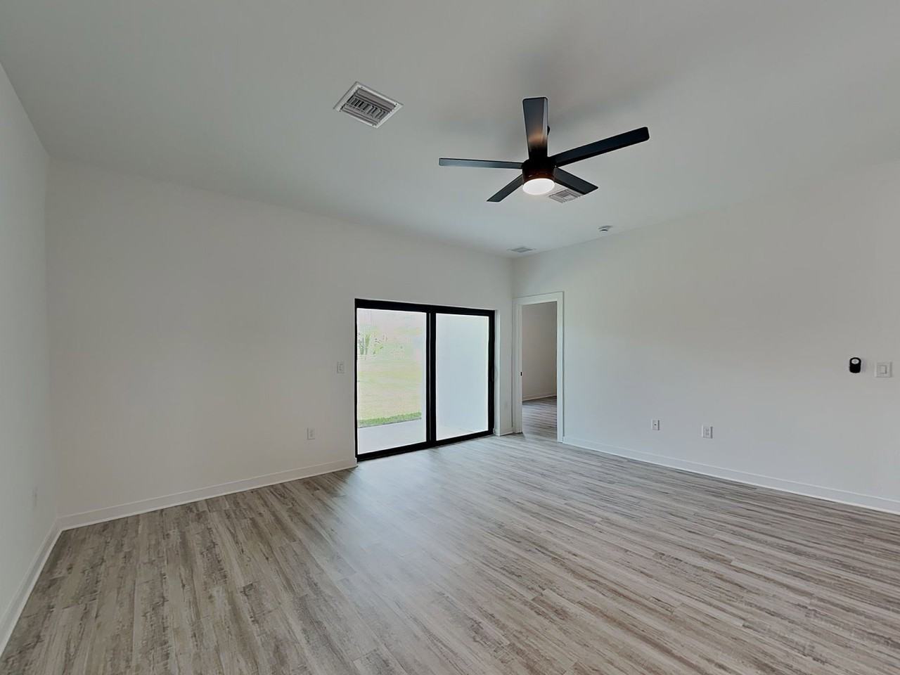 1504 Gary Ln - Photo 2 of 21