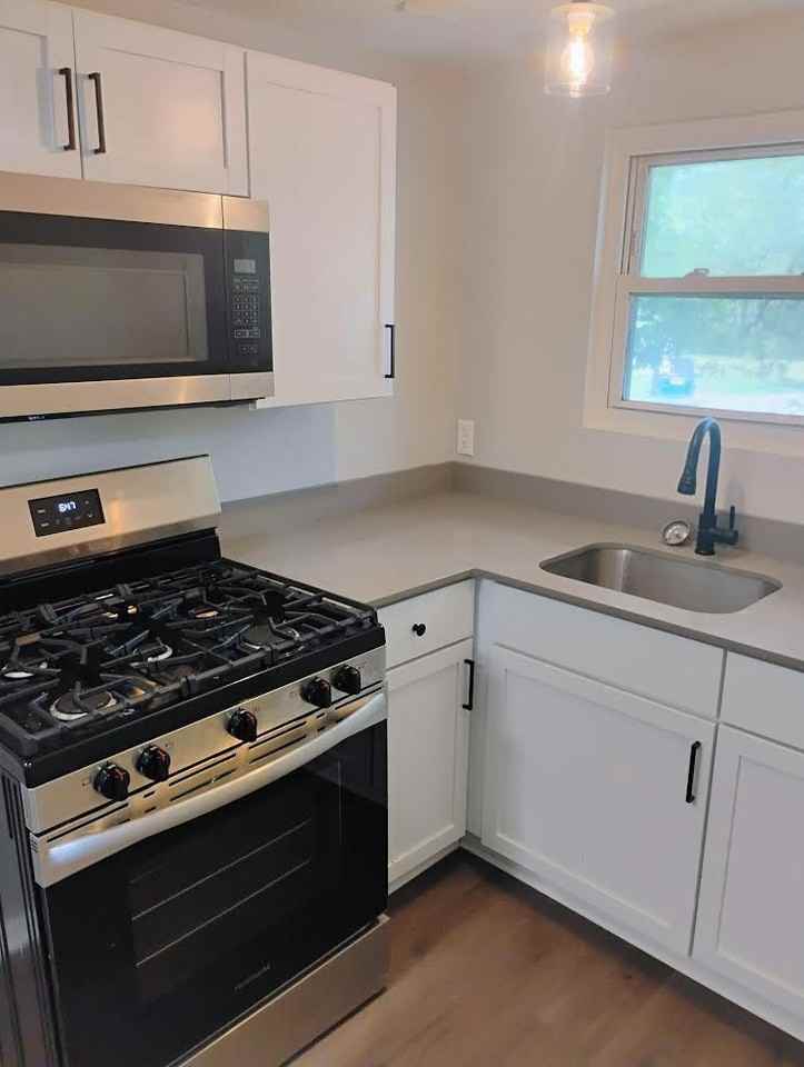 51 Mast Rd #5 - Photo 3 of 17