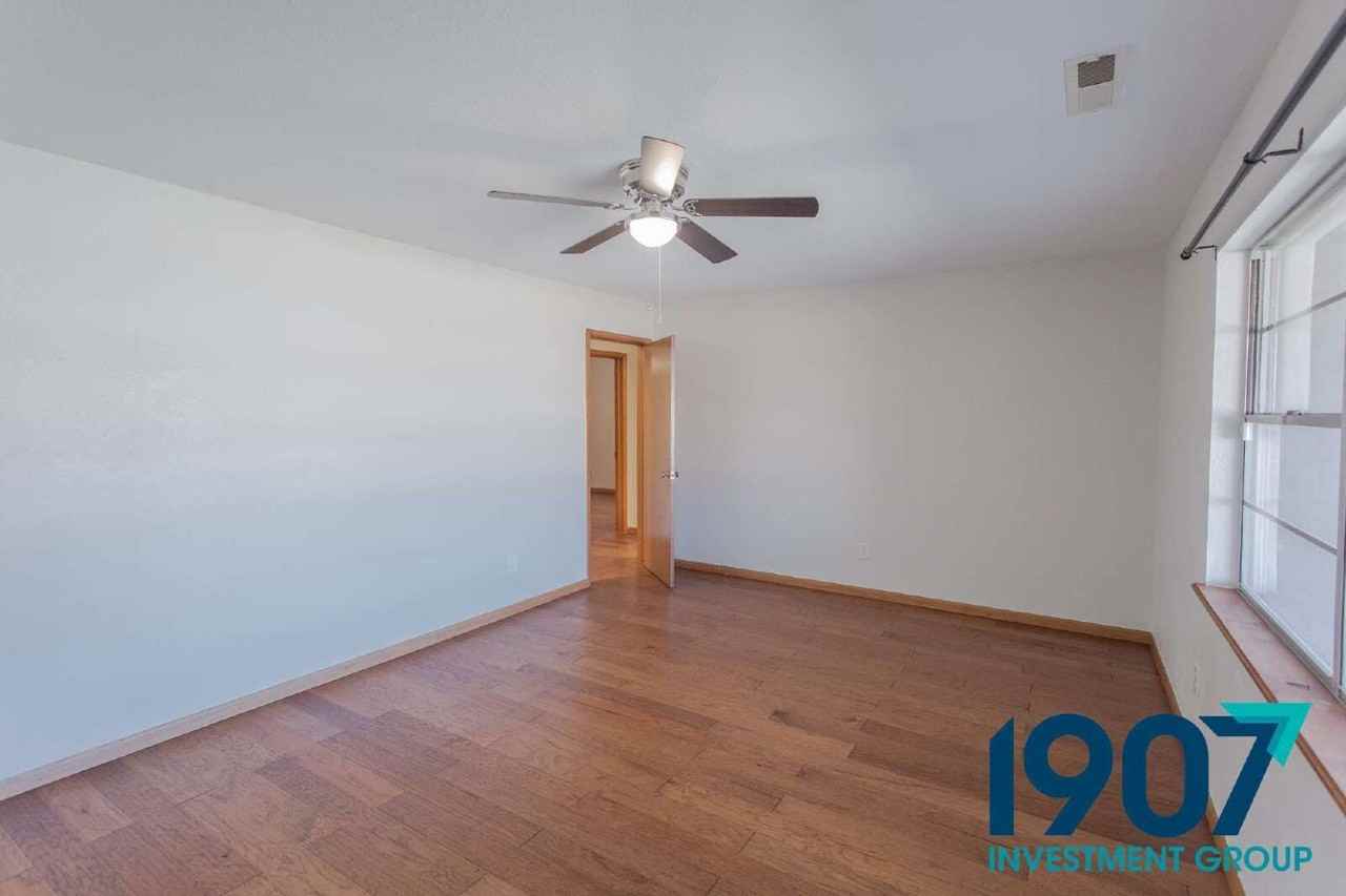 120 Platt Ln - Photo 4 of 27