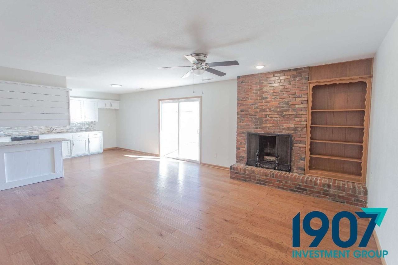 120 Platt Ln - Photo 7 of 27