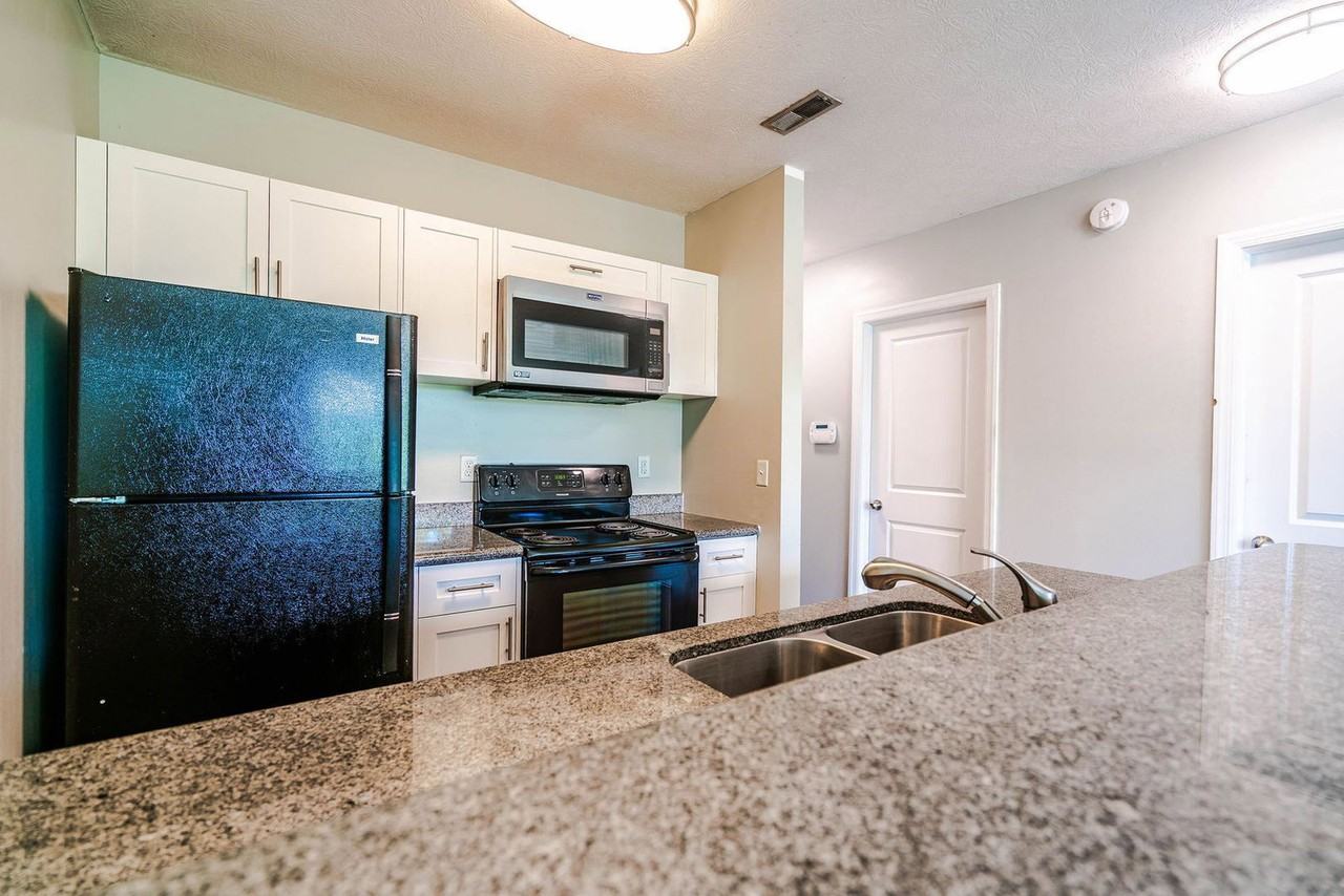 262 Chittenden Ave #211 - Photo 3 of 24