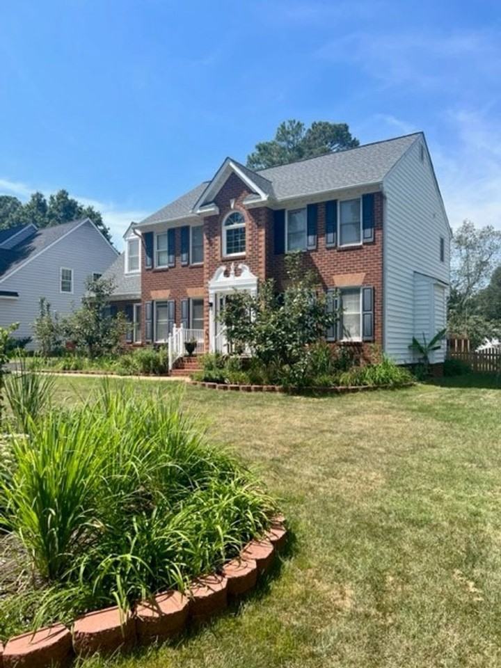 5736 Lake West Ter - Photo 2 of 44