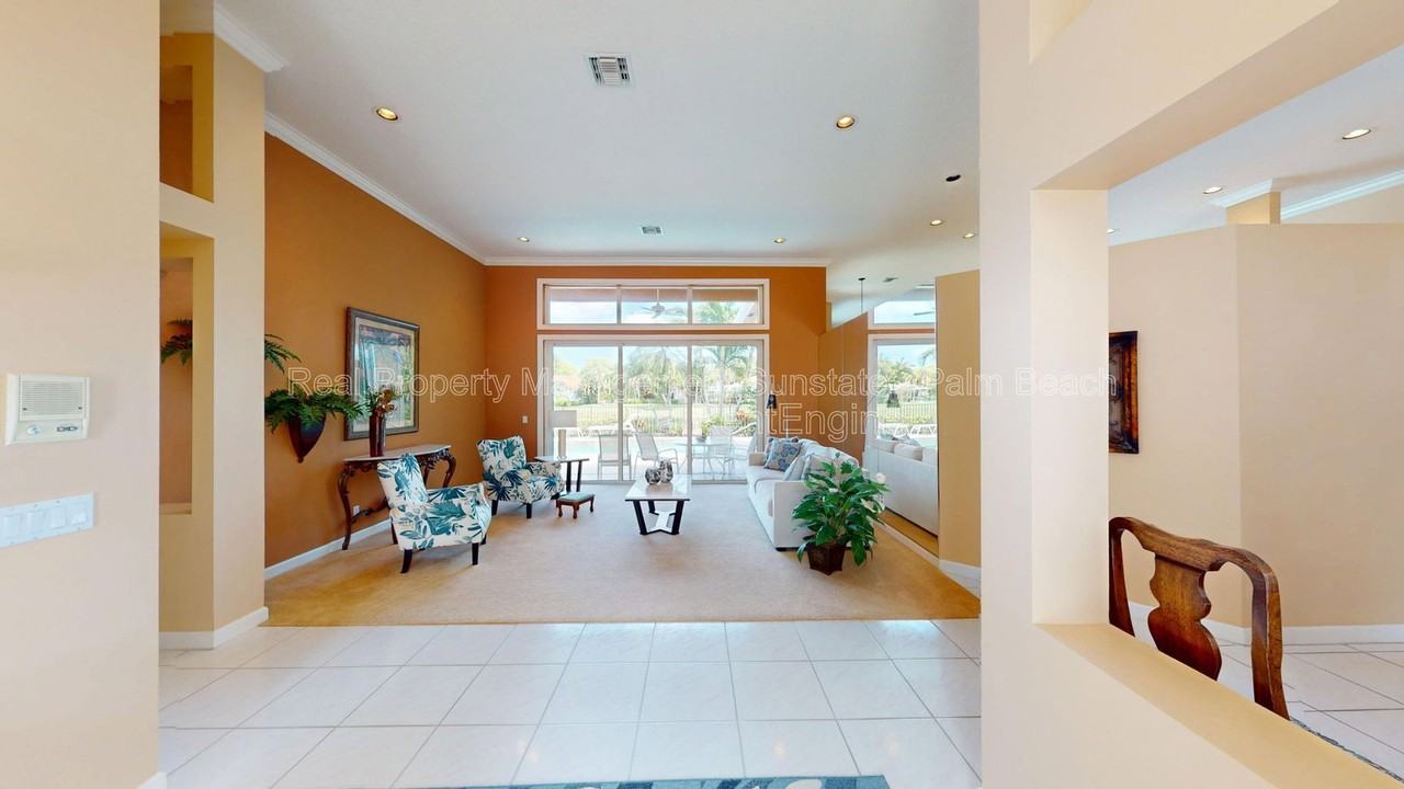 71 Cayman Pl - Photo 3 of 47