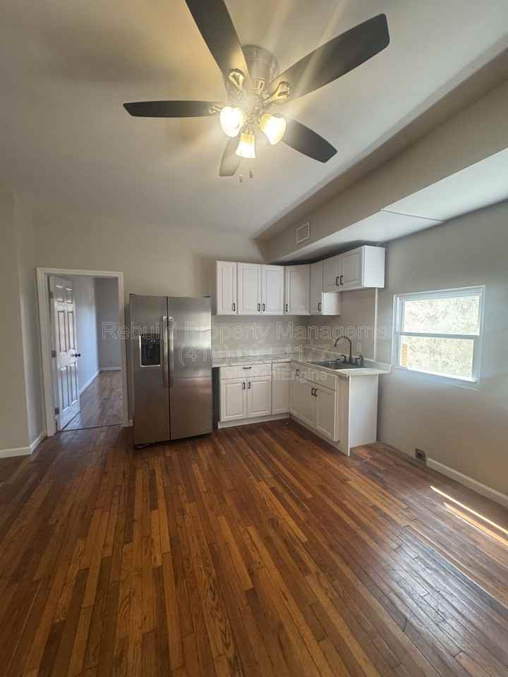1027 N Caroline St #2 - Photo 3 of 10