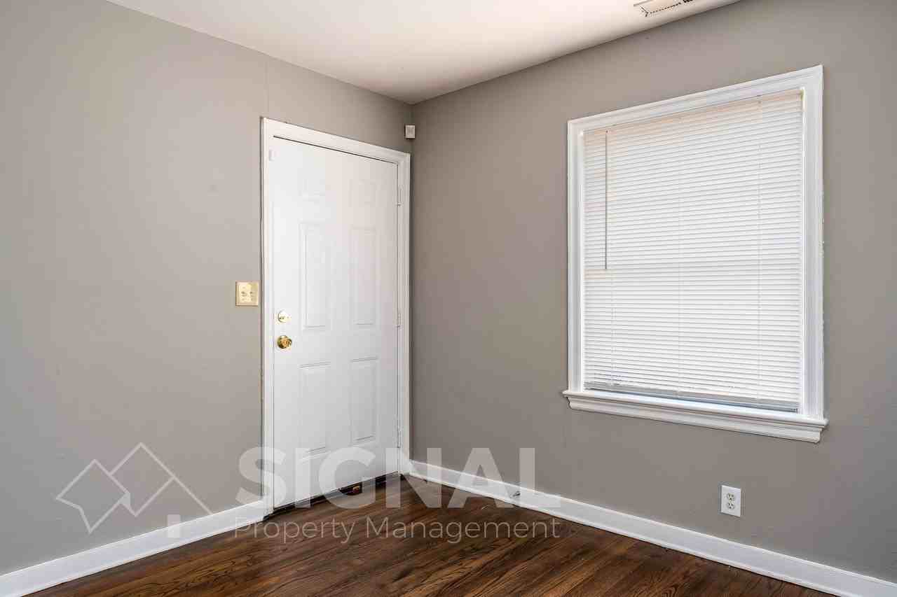 1429 Warrior Rd - Photo 4 of 21