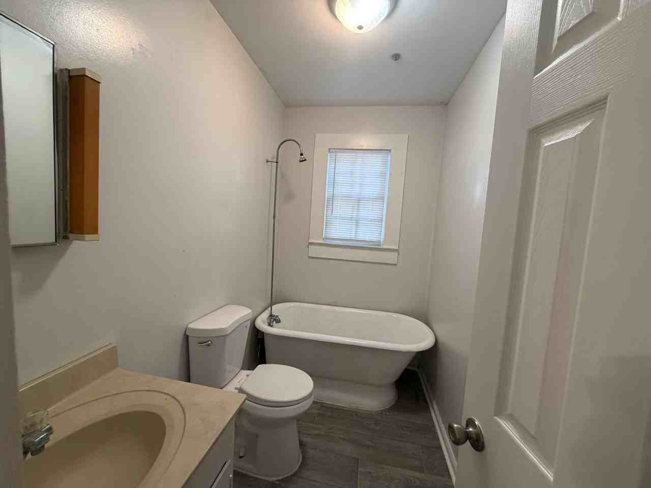 941 Hill Park #2 - Photo 5 of 8