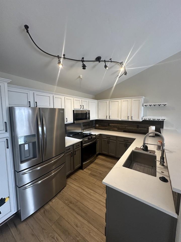 3305 Columbine Dr #1508 - Photo 4 of 33