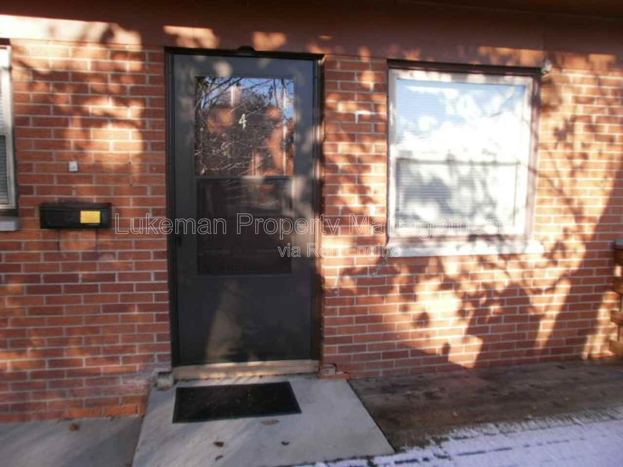 1536 Henson Ave #4 - Photo 4 of 12