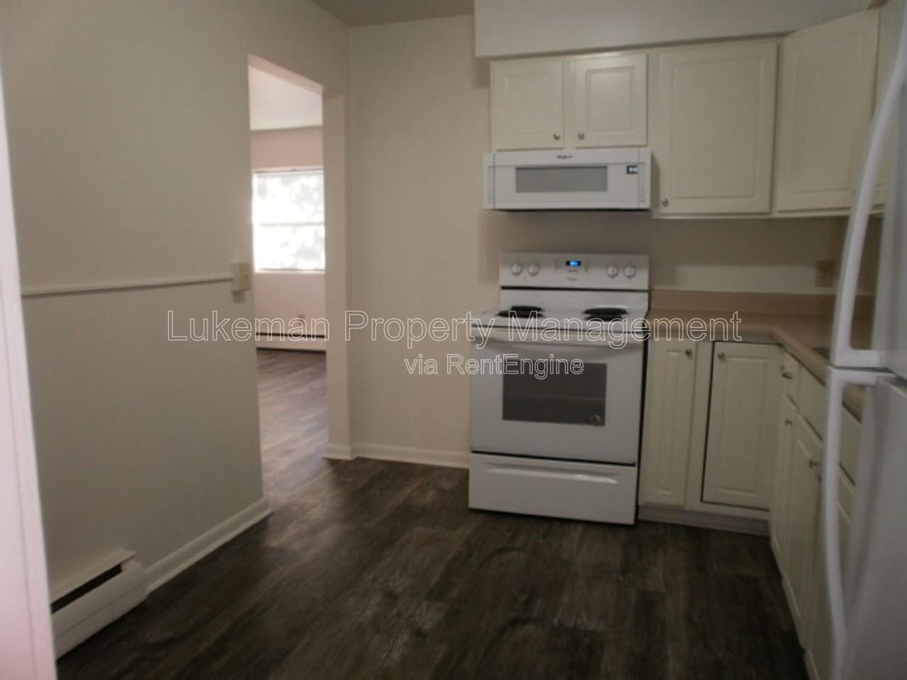 1536 Henson Ave #4 - Photo 7 of 12