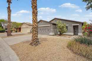 1004 E Cowboy Cove Trl - Photo 1 of 1
