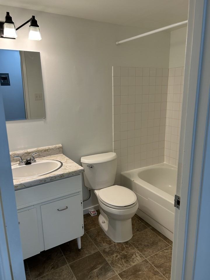 3607 118 Ave Nw - Photo 6 of 6
