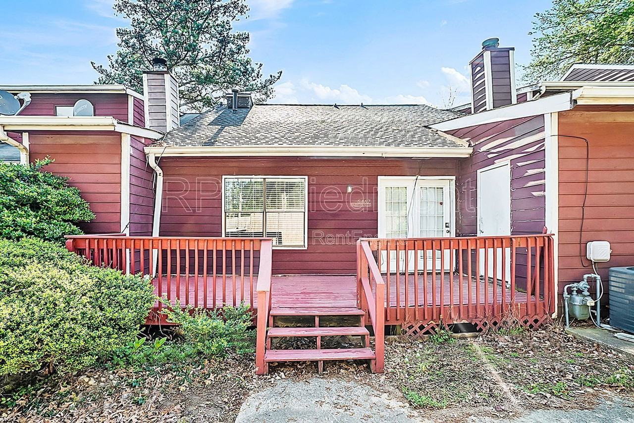 5467 Park Pl S - Photo 6 of 31