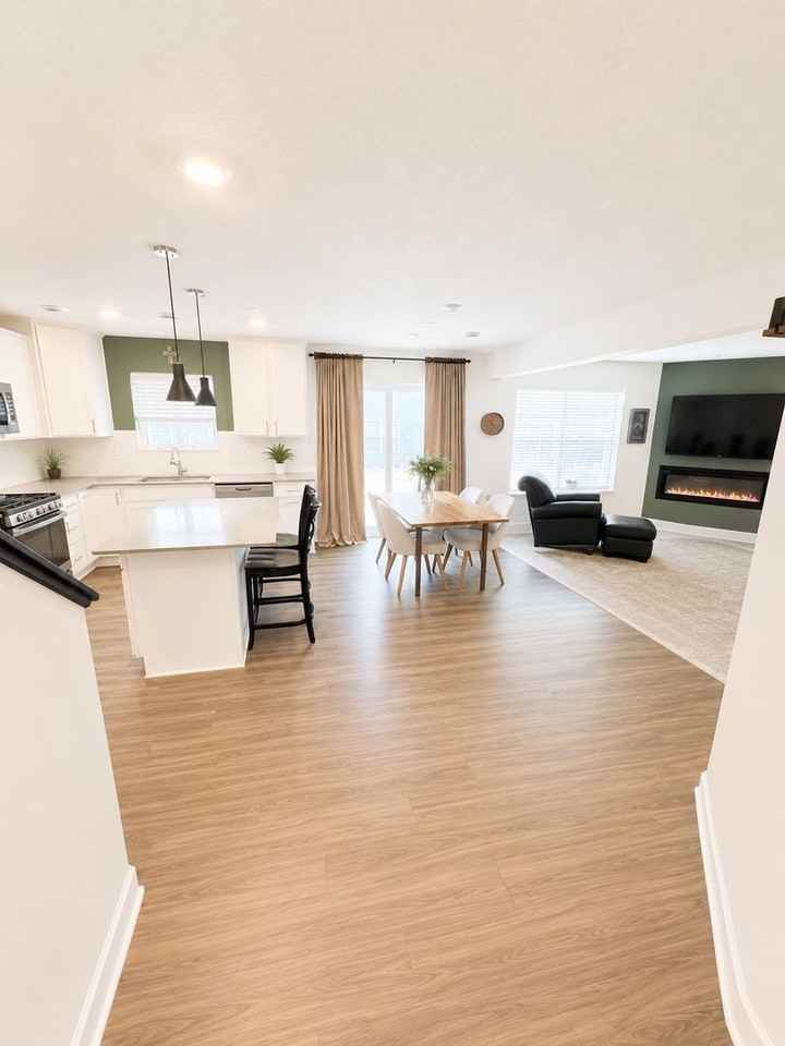 9484 Bridle Way - Photo 2 of 14