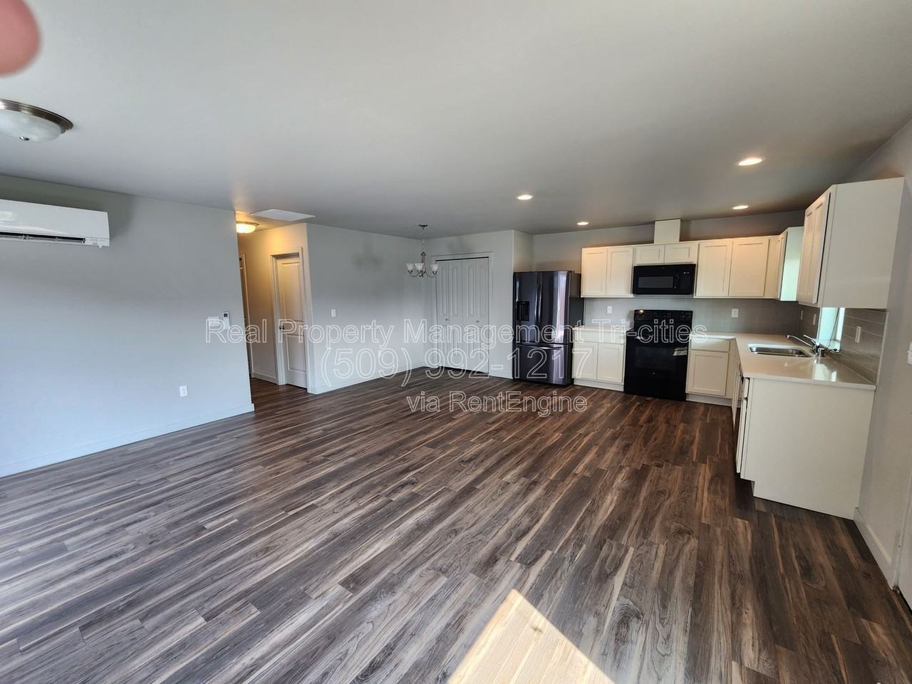 406 Dawson Ln - Photo 4 of 12