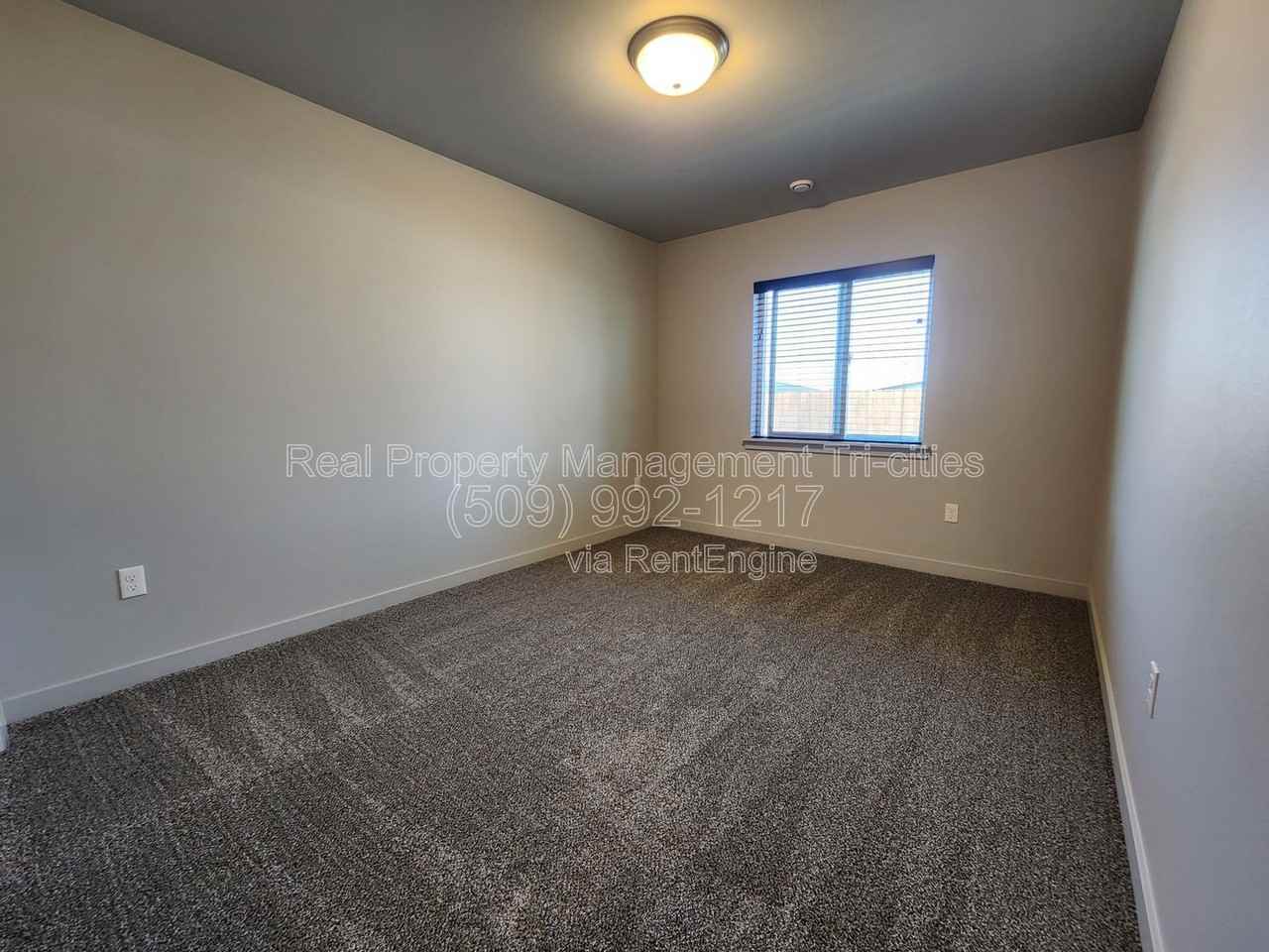 406 Dawson Ln - Photo 7 of 12