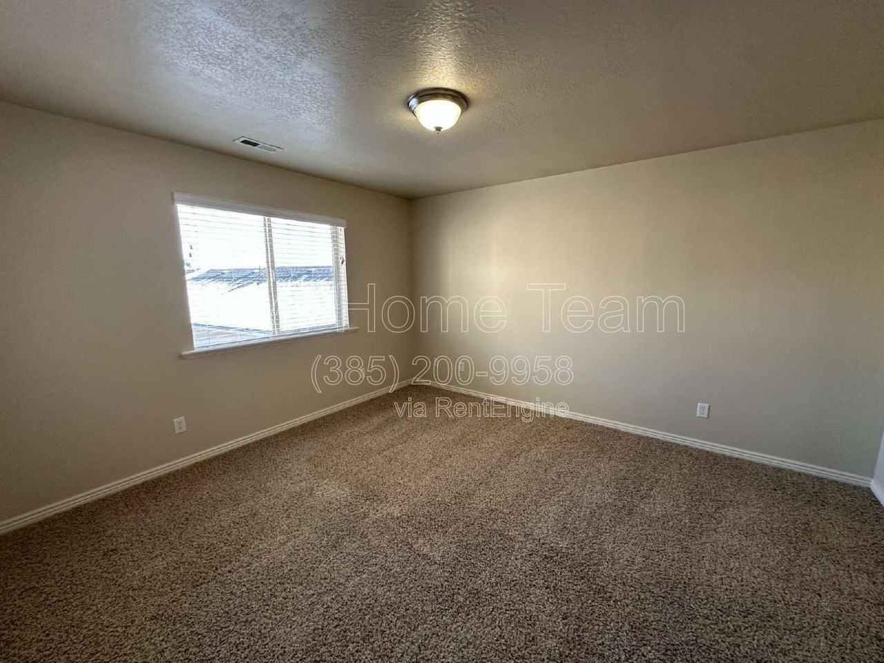 2510 Charleston Ave #B12 - Photo 6 of 11