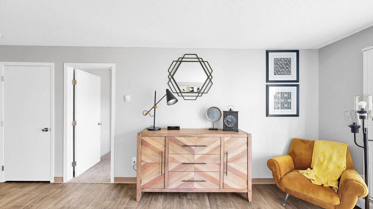 Audenn Apartments - Photo 7 of 50