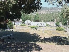 featured image of 14900 Se Juniper Canyon Rd #E3