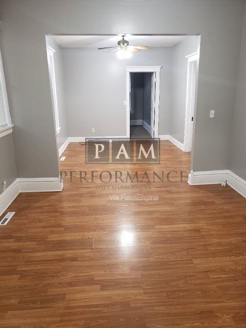 1000 Hagerer St - Photo 2 of 10