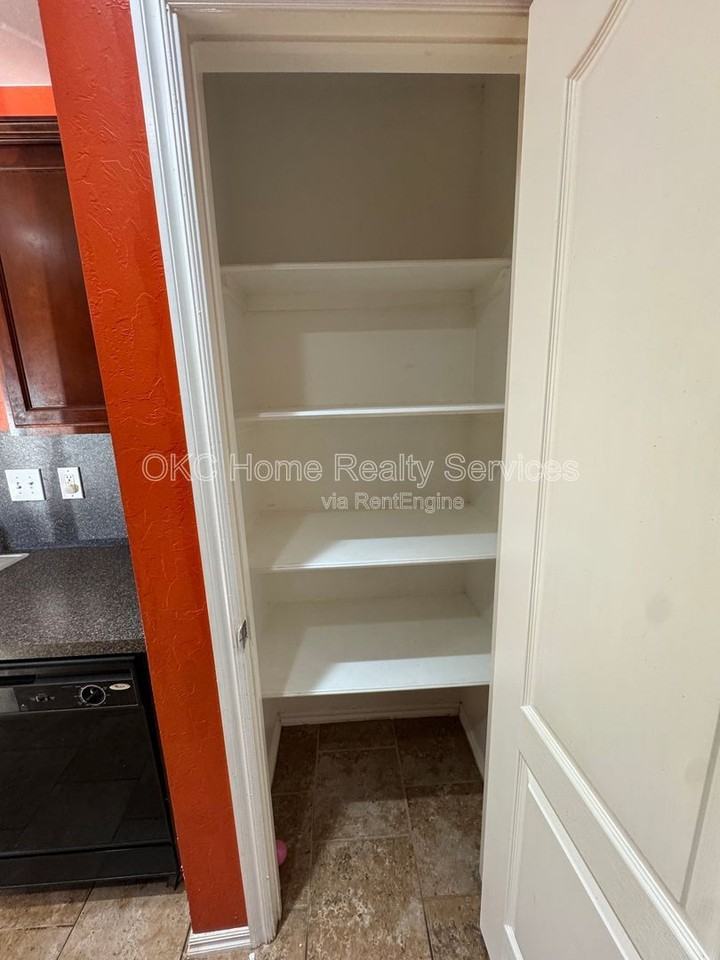 6052 Johnnie Ter - Photo 6 of 16