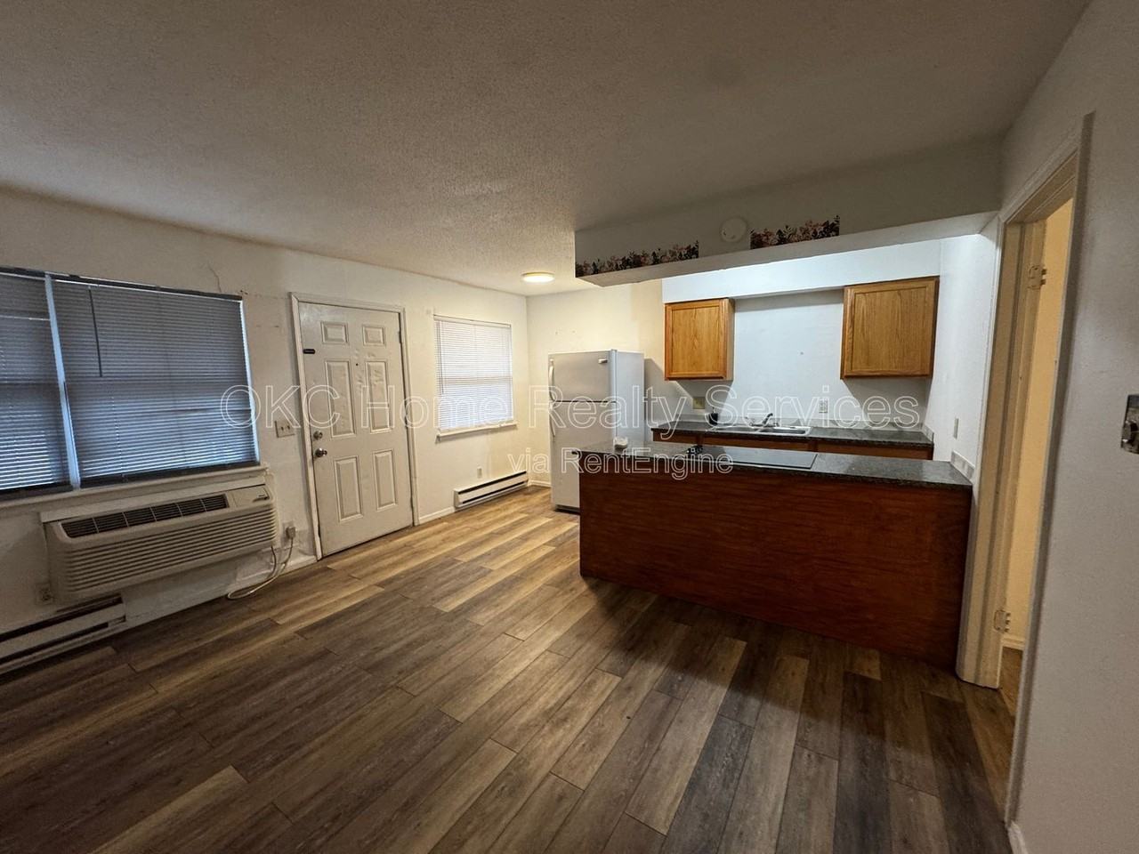 2502 Nw 35th St #3S - Photo 2 of 8