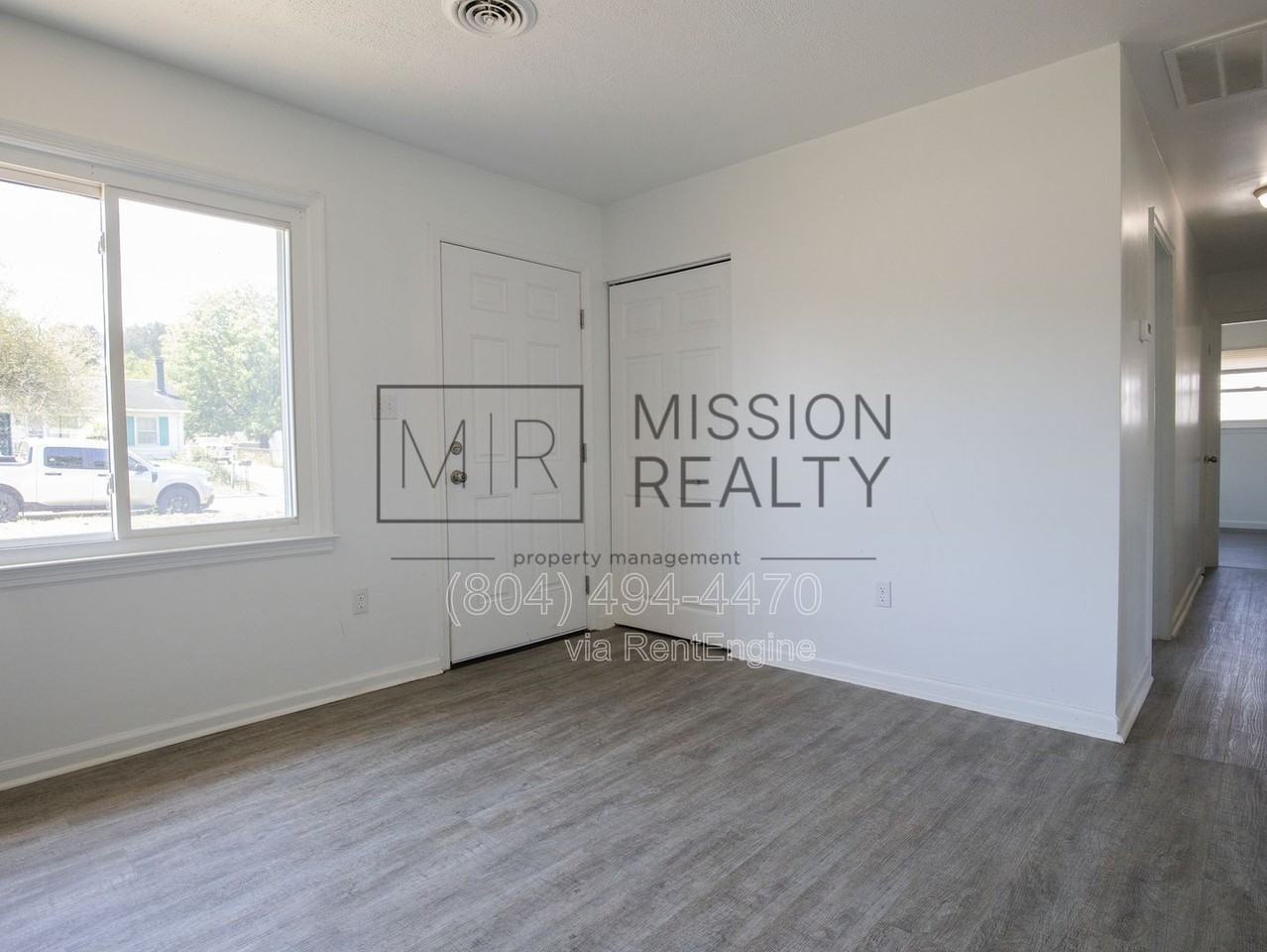 1649 Delmar Ave - Photo 2 of 22