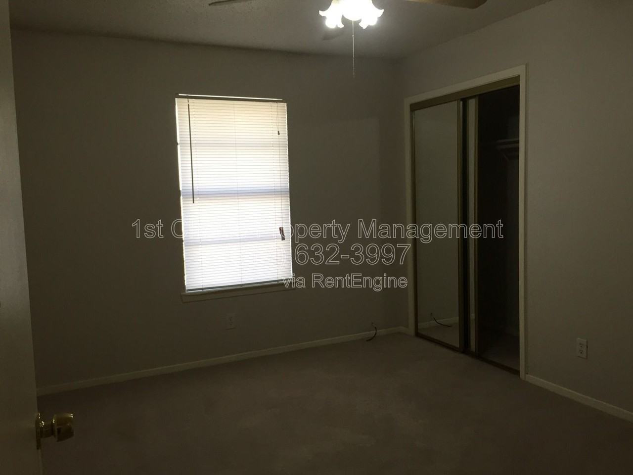 7704 Jennifer Ln - Photo 5 of 13