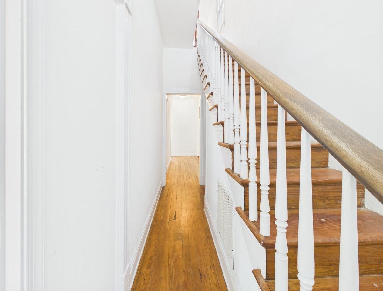 2108 W Cary St - Photo 6 of 50