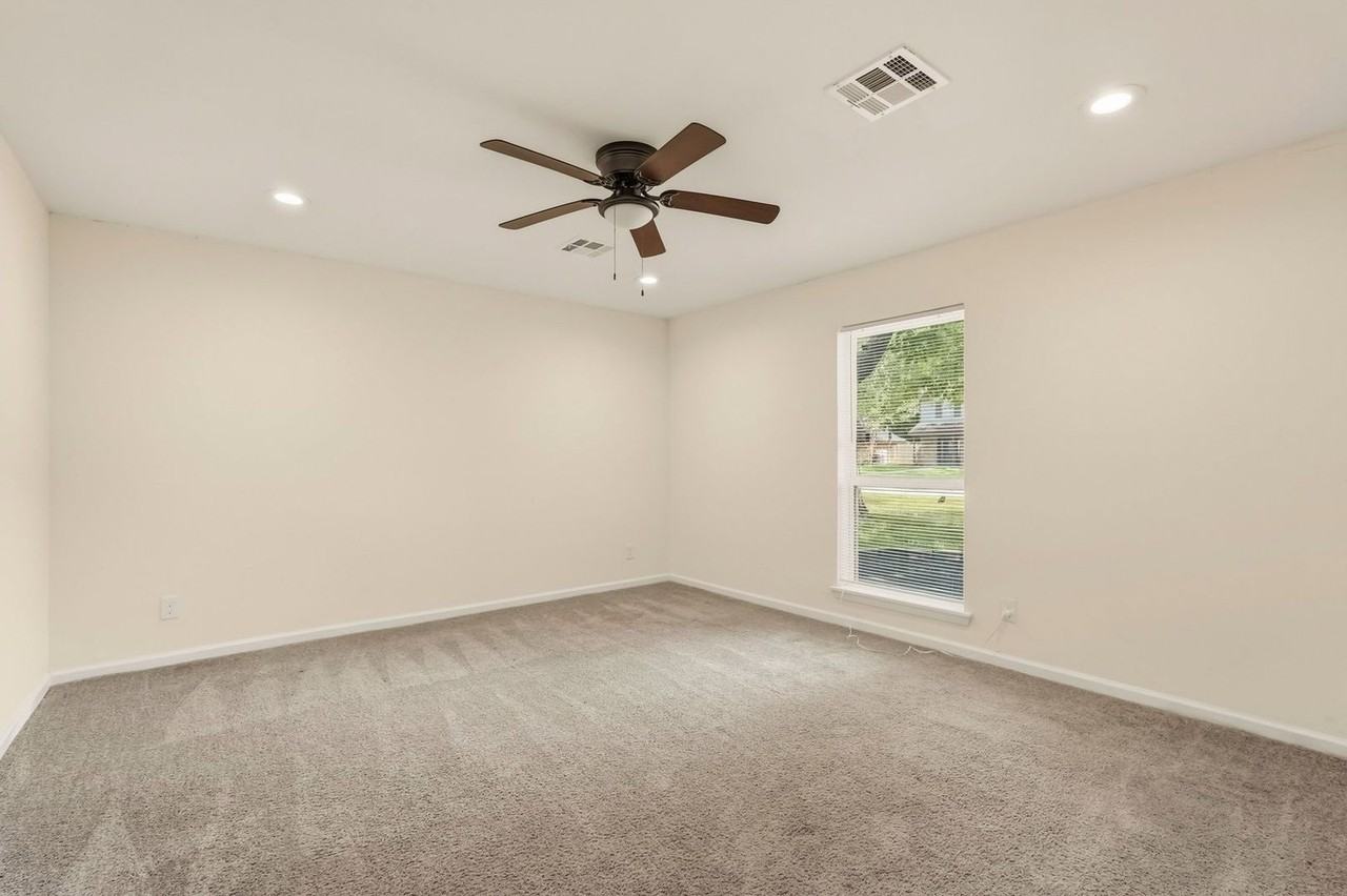 718 Oder Ln - Photo 7 of 23