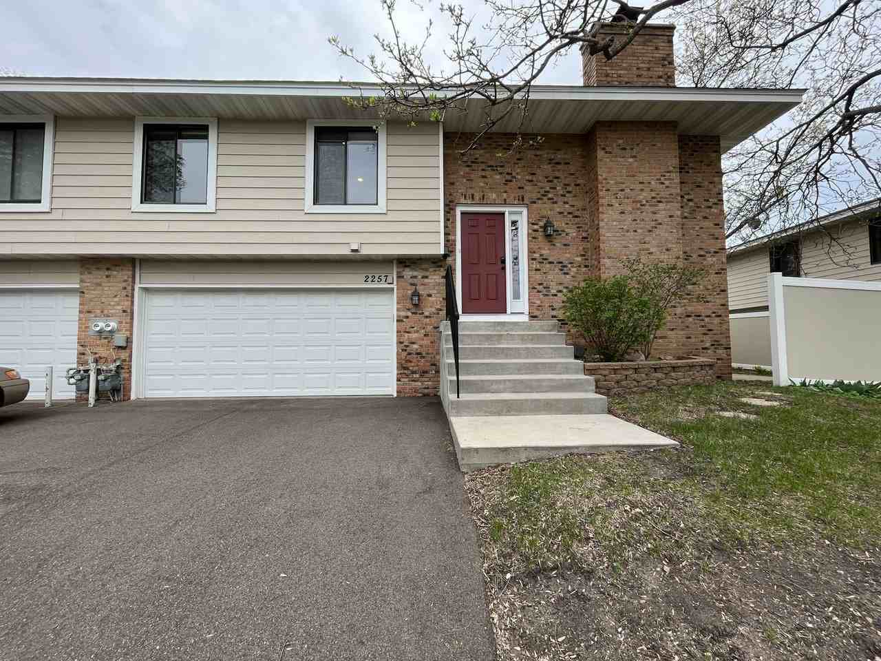 2257 Oregon Ct - Photo 3 of 15