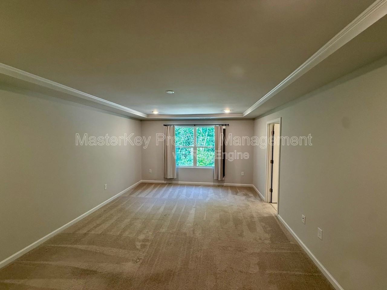 181 Millennium Dr - Photo 6 of 19