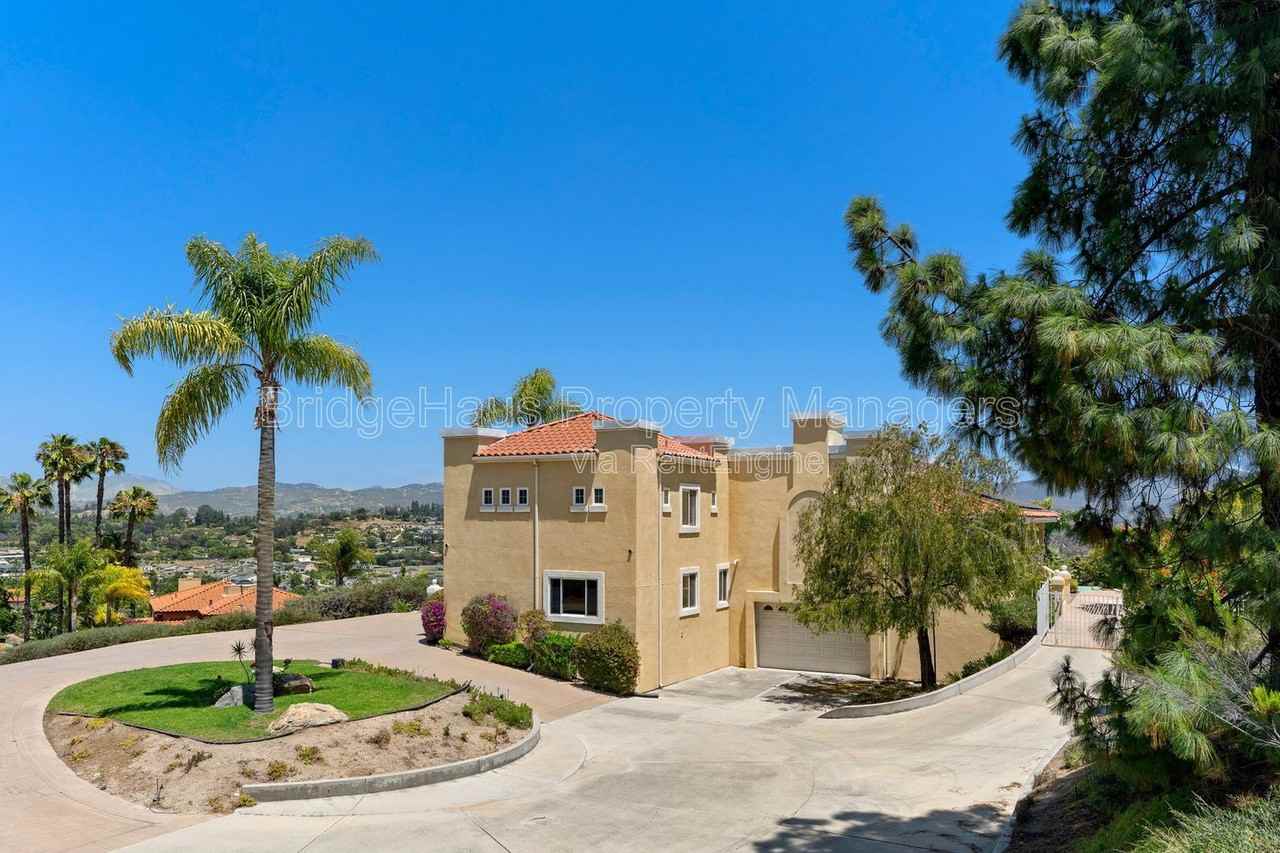 4204 Explorer Ct - Photo 5 of 50