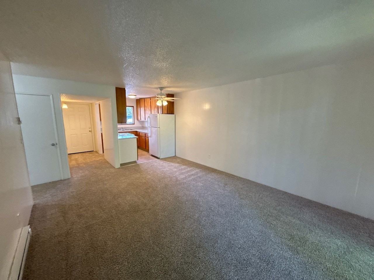 528 Sw Levens St #11 - Photo 7 of 24