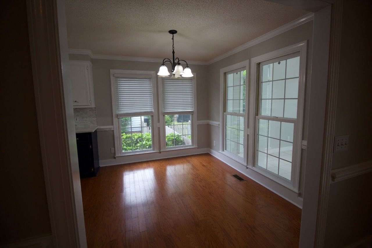 4407 Treetops Cir - Photo 6 of 35
