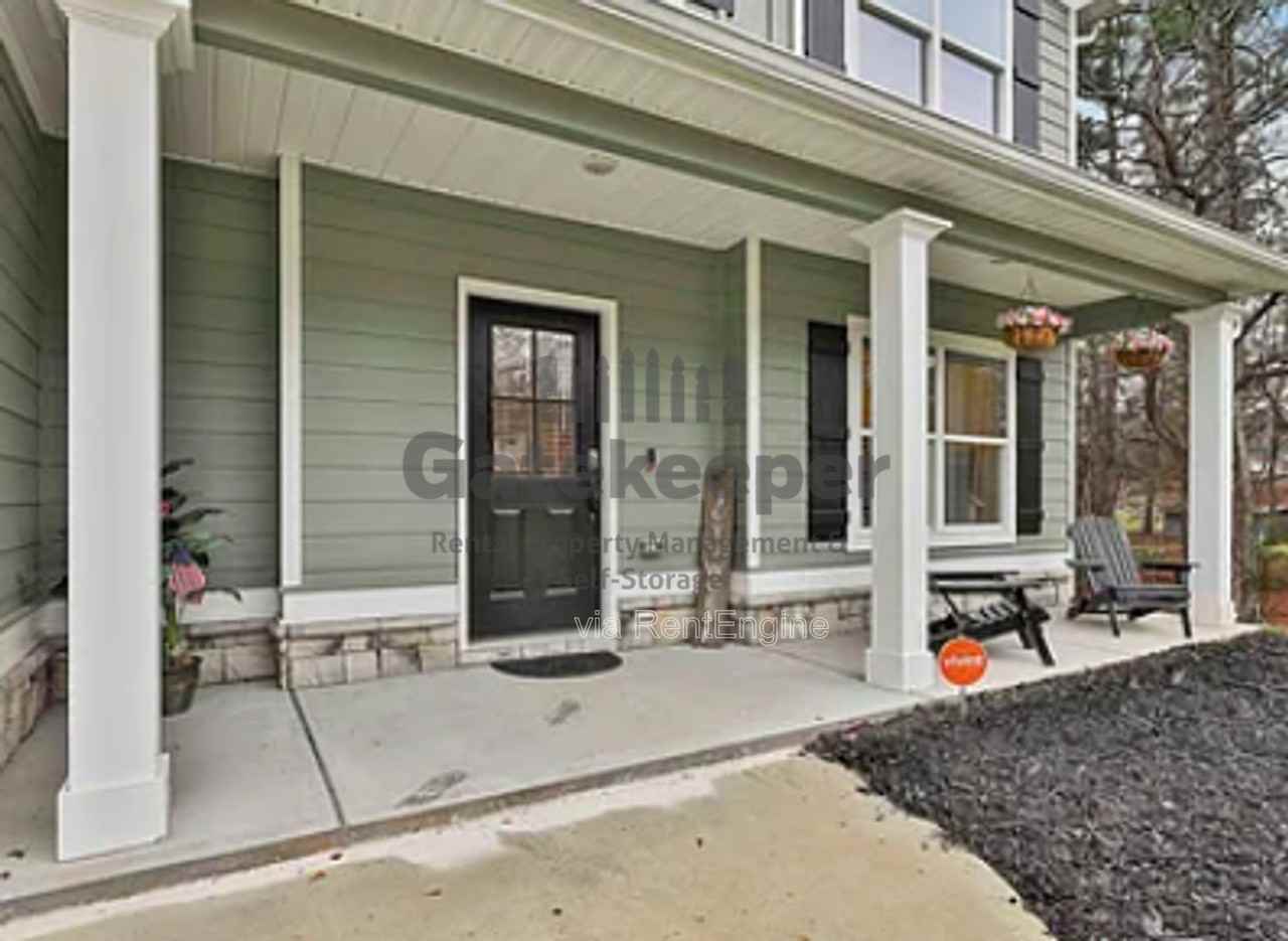205 Valley View Dr - Photo 2 of 23