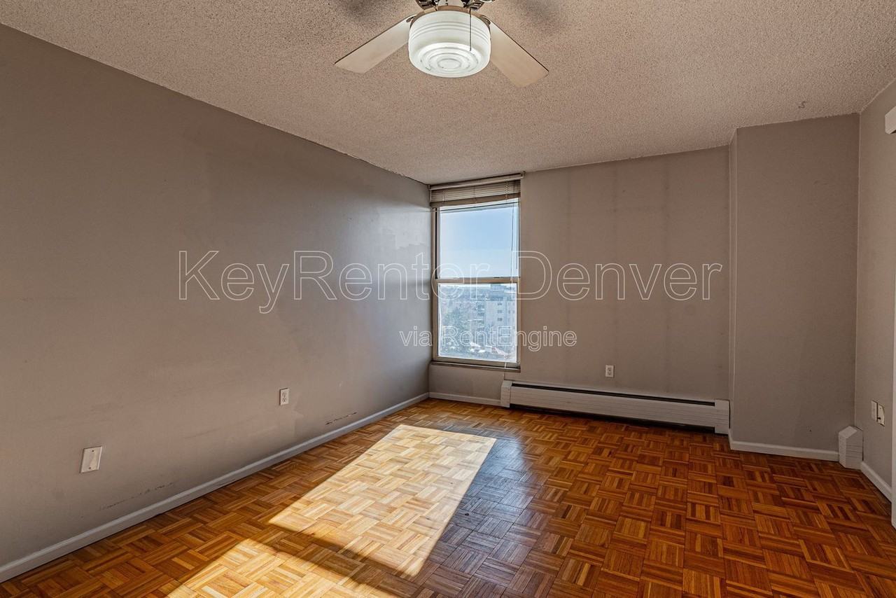740 N Pearl St #804 - Photo 4 of 22