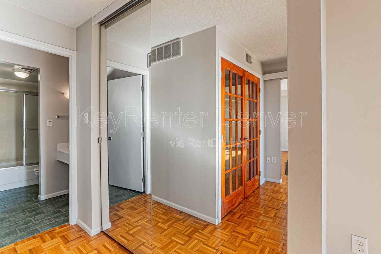 740 N Pearl St #804 - Photo 5 of 22