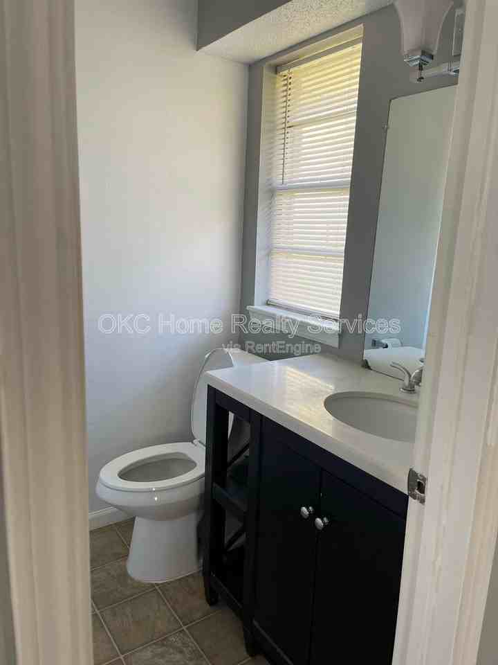513 Sunnyside Pl - Photo 7 of 15