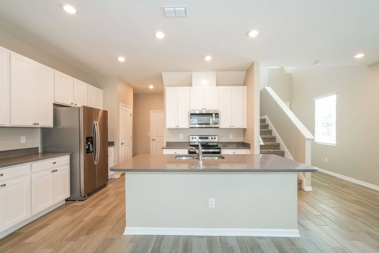1102 Arbour Verde Ct - Photo 2 of 20