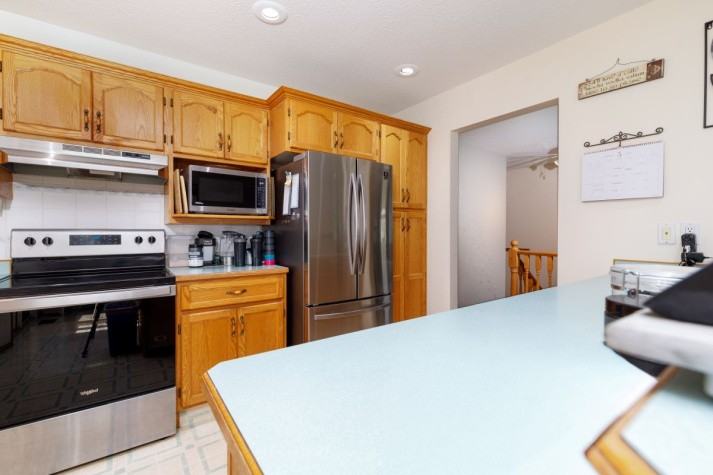9 Parson Dr - Photo 6 of 19