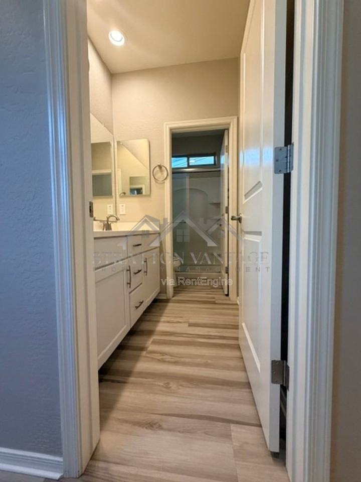 22555 S 225th Way - Photo 7 of 50