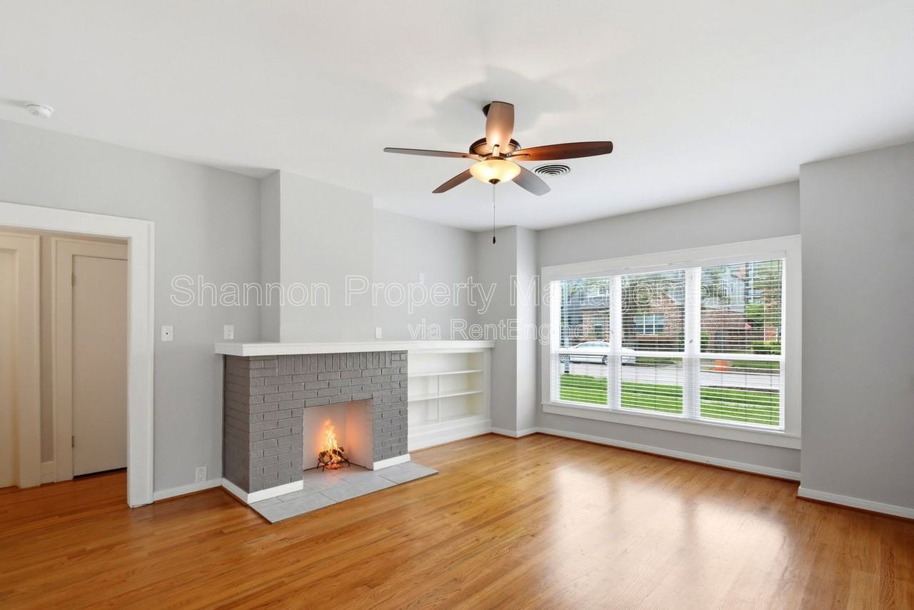 1746 Colquitt St - Photo 7 of 26