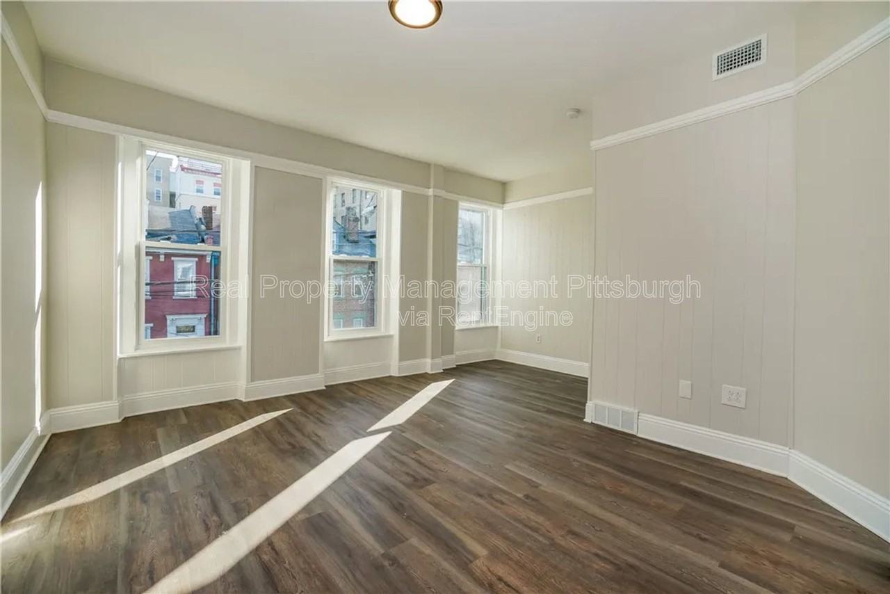 2123 Sidney St Uppr Unit #Unit - Photo 7 of 15