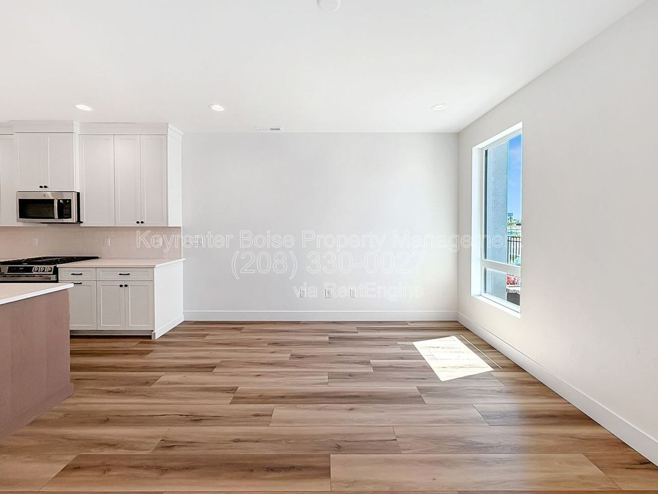 373 E Lombard Ln - Photo 6 of 22