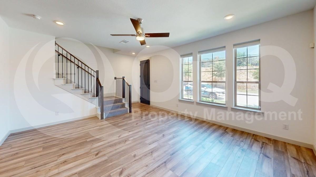 313 Mcconathy Way - Photo 6 of 17