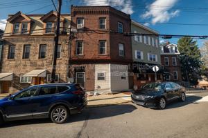 featured image of 3053 Brereton St #2